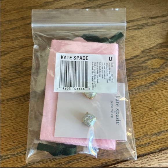Kate Spade ♠️Glitter Earrings/ NWT - Picture 5 of 6